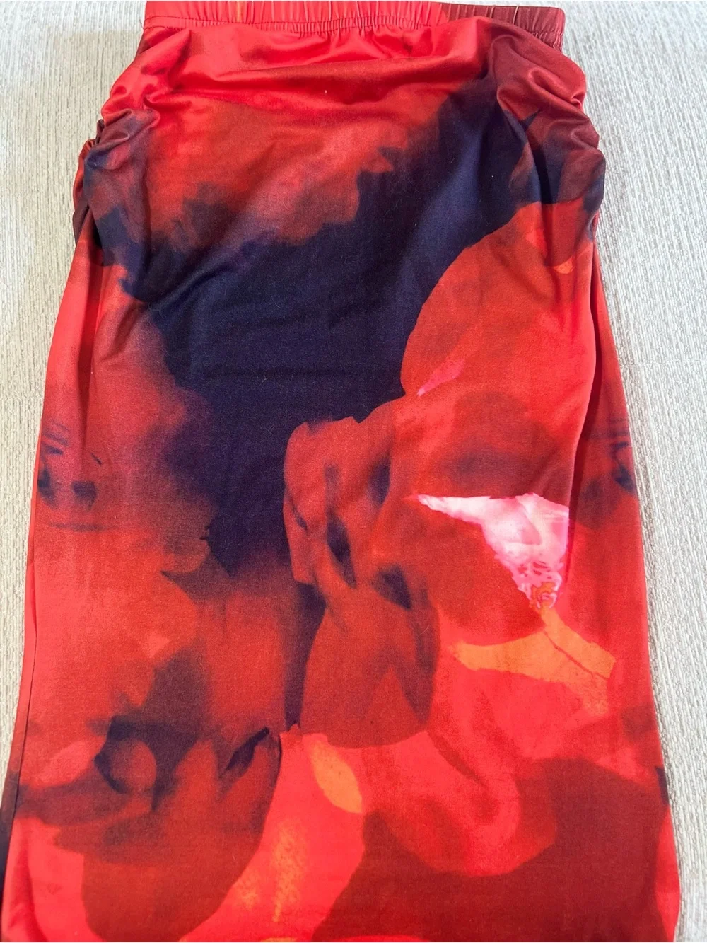 Women’s Red & Black Floral Swim Sarong Cover-Up